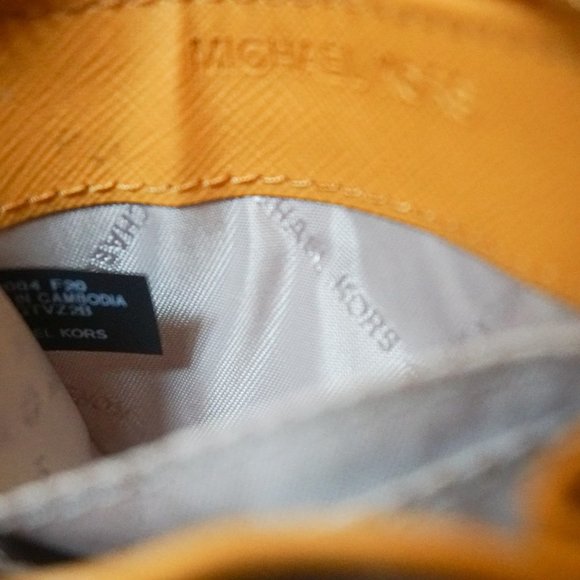 Michael Kors JST Card Case Wallet MK Brown Yellow - Picture 8 of 8